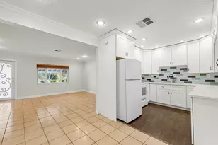 6901 SW 27th St, Miramar, FL 33023 - Photo 11