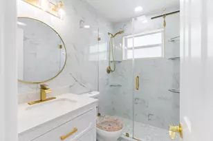 201 NE 28th Ct, Boynton Beach, FL 33435 - Photo 21