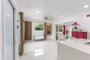 201 NE 28th Ct, Boynton Beach, FL 33435 - Photo 9