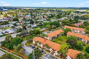 2323 SW 15th St, Deerfield Beach, FL 33442 - Photo 35