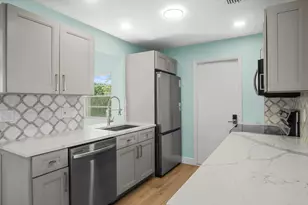 1308 SW 24th St, Boynton Beach, FL 33426 - Photo 5