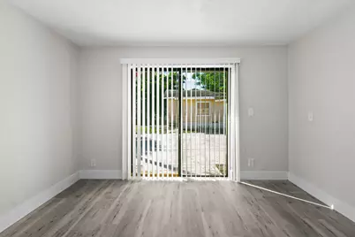 1301 W 25th Street, Riviera Beach, FL 33404 - Photo 23