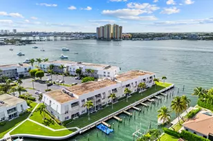 1030 Sugar Sands Blvd, Singer Island, FL 33404 - Photo 13