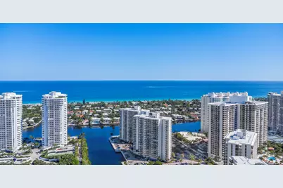 20515 E Country Club Drive, Unit #345, Aventura, FL 33180 - Photo 37