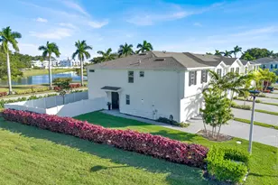 4246 Lagoon Shore Dr, Lake Worth, FL 33467 - Photo 35