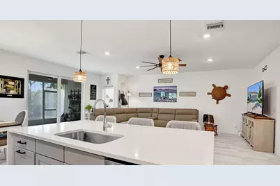 6651 SE Park Trace Drive, Stuart, FL 34997 - Photo 13