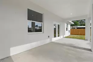 5104 Birch Dr, Fort Pierce, FL 34982 - Photo 19