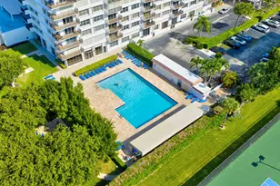 2121 N Ocean Blvd, Boca Raton, FL 33431 - Photo 29