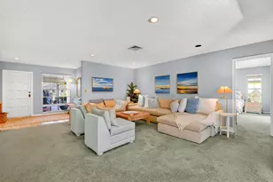 440 Pine Villa Dr, Atlantis, FL 33462 - Photo 11