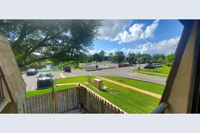 2464 Waterside Drive, Lake Worth, FL 33461 - Photo 7