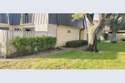 2464 Waterside Drive, Lake Worth, FL 33461 - Photo 43