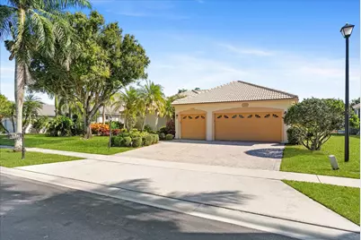 12181 Rockledge Circle, Boca Raton, FL 33428 - Photo 1