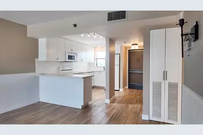 4640 Lucerne Lakes Boulevard, Unit #502, Lake Worth, FL 33467 - Photo 13