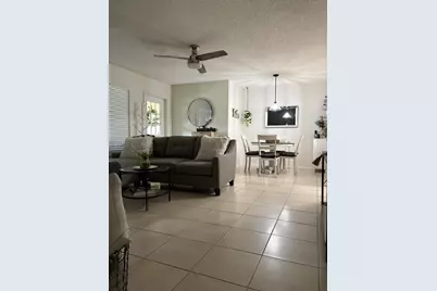 330 Knotty Pine Circle, Unit #B-2, Greenacres, FL 33463 - Photo 15