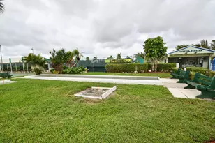 13757 Flora Pl, Delray Beach, FL 33484 - Photo 41
