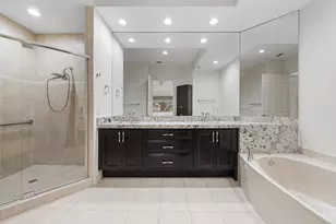 114 Palm Point Cir, Palm Beach Gardens, FL 33418 - Photo 29