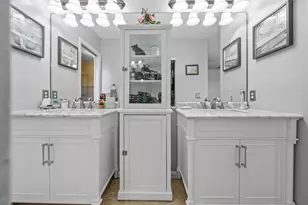 940 SW 96th Ave, Pembroke Pines, FL 33025 - Photo 25