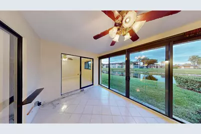 121 Lake Paula Drive, West Palm Beach, FL 33411 - Photo 11