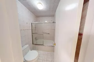 121 Lake Paula Dr, West Palm Beach, FL 33411 - Photo 19