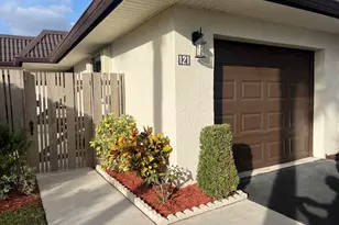 121 Lake Paula Dr, West Palm Beach, FL 33411 - Photo 1