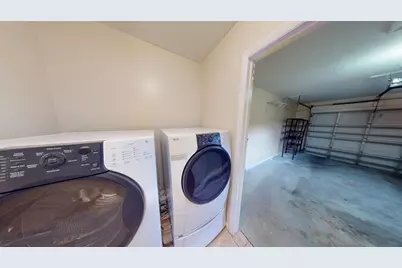121 Lake Paula Drive, West Palm Beach, FL 33411 - Photo 7