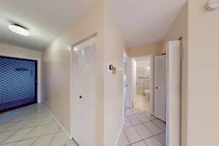 121 Lake Paula Dr, West Palm Beach, FL 33411 - Photo 13