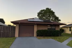 1389 Pines Ln, West Palm Beach, FL 33415 - Photo 33