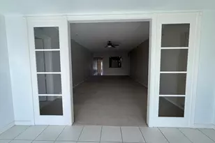 27 Harbour Isle Dr W, Fort Pierce, FL 34949 - Photo 7