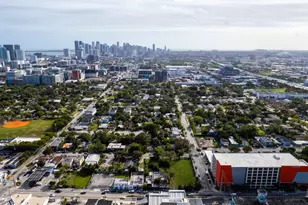 270 NW 35th St, Miami, FL 33127 - Photo 5