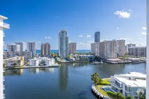 137 Golden Isles Dr, Hallandale Beach, FL 33009 - Photo 3