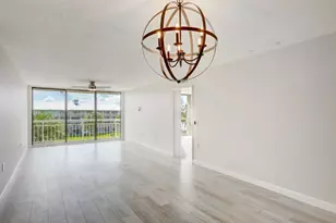 2561 Village Blvd, West Palm Beach, FL 33409 - Photo 19