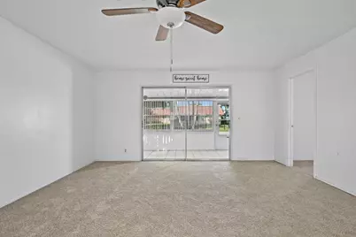 102 Amherst Lane, Lake Worth, FL 33467 - Photo 15
