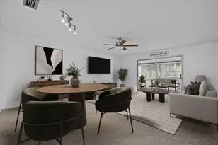 102 Amherst Ln, Lake Worth, FL 33467 - Photo 9