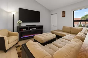 10920 Lakemore Ln, Boca Raton, FL 33498 - Photo 5