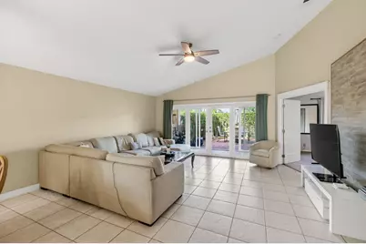 7574 Ironbridge Circle, Delray Beach, FL 33446 - Photo 9