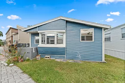 447 Nettles Boulevard, Jensen Beach, FL 34957 - Photo 19