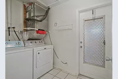 5612 NW 49th Avenue, Tamarac, FL 33319 - Photo 15