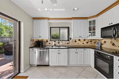 7745 Stanway Place E, Boca Raton, FL 33433 - Photo 27