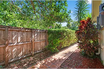 7745 Stanway Place E, Boca Raton, FL 33433 - Photo 63