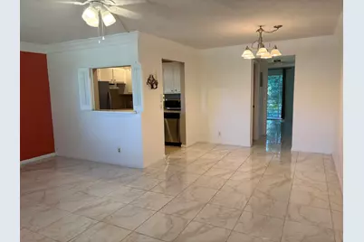 87 Windsor D, West Palm Beach, FL 33417 - Photo 11