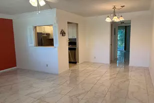 87 Windsor D, West Palm Beach, FL 33417 - Photo 11