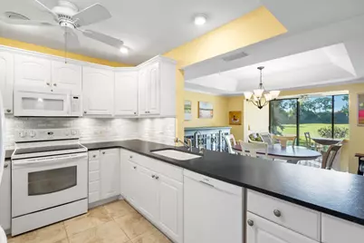 5662 SE Foxcross Place, Stuart, FL 34997 - Photo 19
