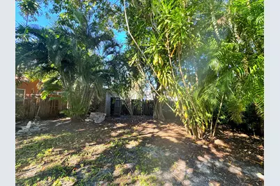 [Address not provided], West Palm Beach, FL 33401 - Photo 9