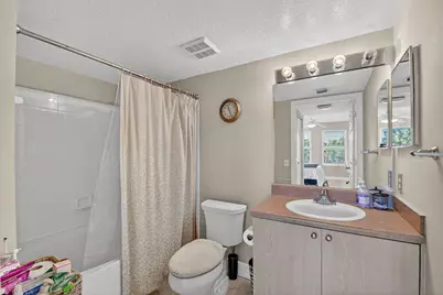 1017 Villa Circle, Boynton Beach, FL 33435 - Photo 13