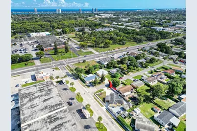 5713 Briarwood Street, Mangonia Park, FL 33407 - Photo 41