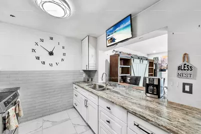 5713 Briarwood Street, Mangonia Park, FL 33407 - Photo 25