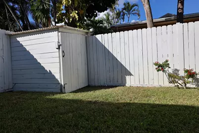 6196 Azalea Circle, West Palm Beach, FL 33415 - Photo 17