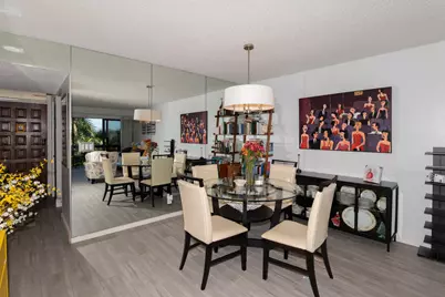 2550 Presidential Way, Unit #302, West Palm Beach, FL 33401 - Photo 5