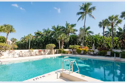 2550 Presidential Way, Unit #302, West Palm Beach, FL 33401 - Photo 19