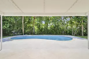 1310 Manor Dr, Singer Island, FL 33404 - Photo 23
